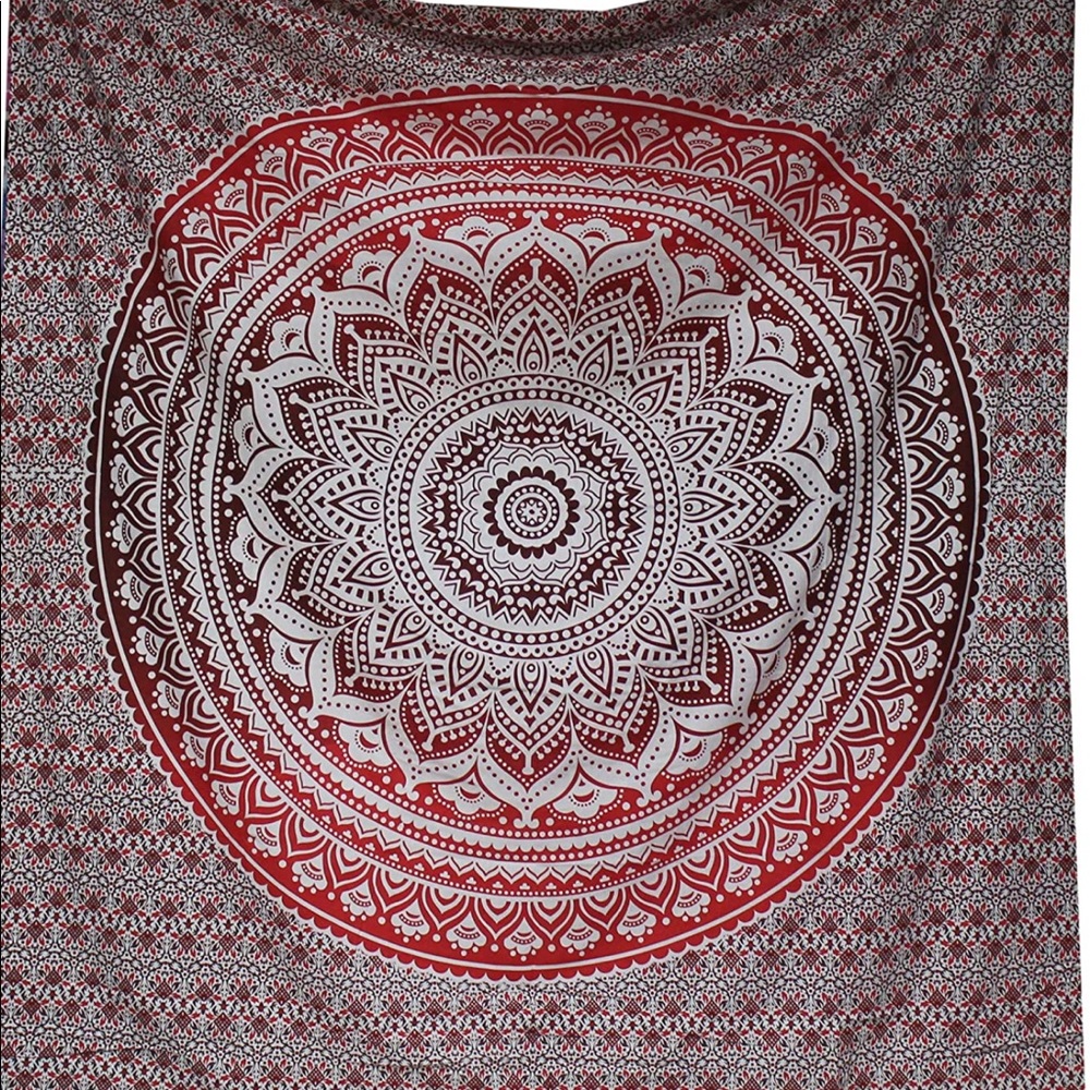 mandala tapestry! ‎